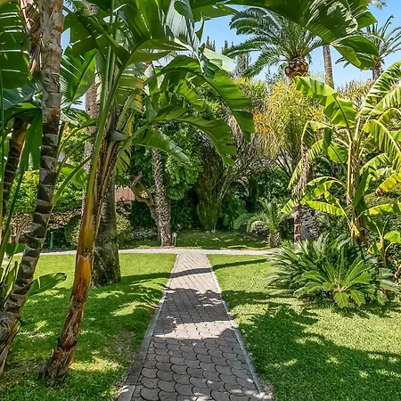Saint Laurent Garden View - Happy Apartment